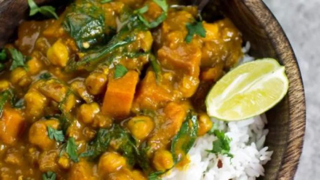 Chickpea and Spinach Coconut Curry