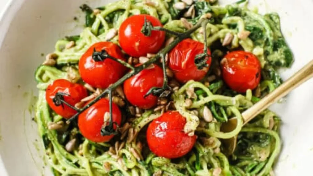 Zucchini Noodles with Pesto and Cherry Tomatoes